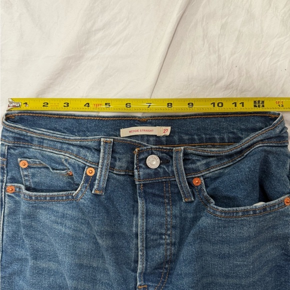 LEVI STRAUSS Classic Blue Denim Jeans - Picture 5 of 12